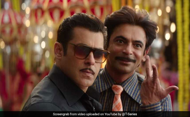 <i>Bharat</i> Actor Sunil Grover On Why He 'Felt Intimidated' Working With Salman Khan