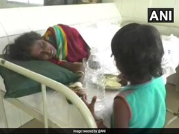 6-Year-Old Karnataka Girl Forced To Beg To Look After Ailing Mother 6-Year-Old Karnataka Girl Forced To Beg To Look After Ailing Mother