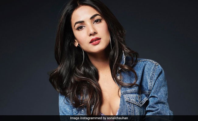 No, Sonal Chauhan Is Not Dating Cricketer KL Rahul. Here's What She Said
