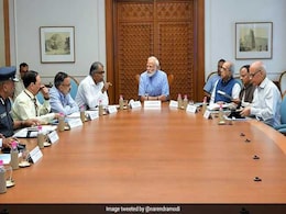 Cyclone Fani Likely To Hit Odisha Tomorrow, PM Reviews Preps: 10 Points Cyclone Fani Likely To Hit Odisha Tomorrow, PM Reviews Preps: 10 Points