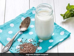 Flaxseed Milk: Nutrition Facts About Non-Dairy Flax Milk And How To Make It At Home Flaxseed Milk: Nutrition Facts About Non-Dairy Flax Milk And How To Make It At Home