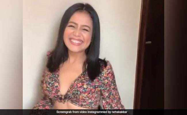 नेहा कक्कड़ ने धीमे-धीमे सॉन्ग पर किया ऐसा डांस, वायरल हो गया Video