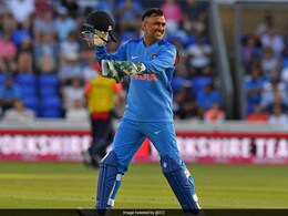 MS Dhoni Suggested Rs 10,000 Fine And No Player Was Late Ever Again, Reveals Paddy Upton MS Dhoni Suggested Rs 10,000 Fine And No Player Was Late Ever Again, Reveals Paddy Upton