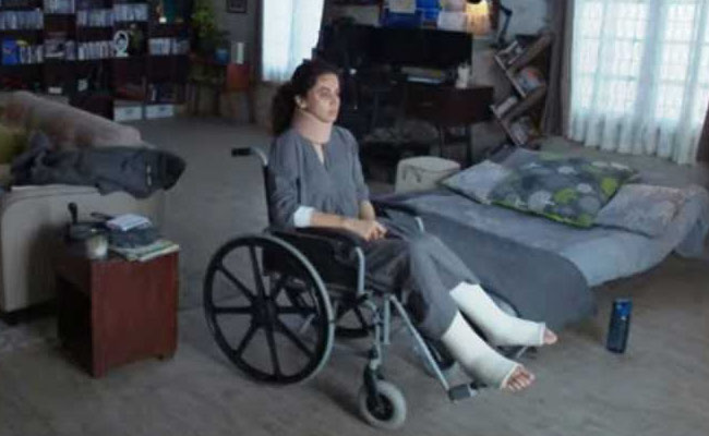 गेम के चक्कर में इस बॉलीवुड एक्ट्रेस ने बना ली अपनी कुछ ऐसी हालत- देखें Video