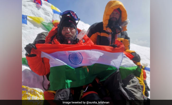 "Saw 2 Die In Front Of Me": 20-Year-Old Telangana Man Scales Mount Everest
