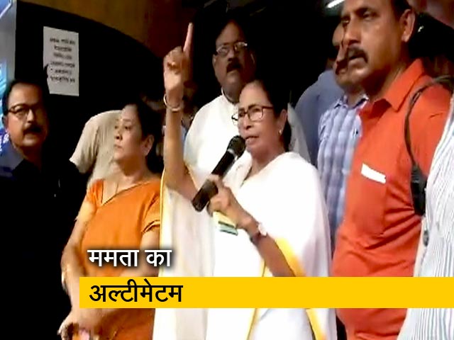 पश्चिम बंगाल: हड़ताल कर रहे डॉक्टरों को ममता बनर्जी ने दिया अल्टीमेटम
