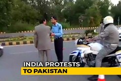 Guests At Indian Envoy's Iftar Party "Turned Away" By Pak Officials Guests At Indian Envoy's Iftar Party "Turned Away" By Pak Officials