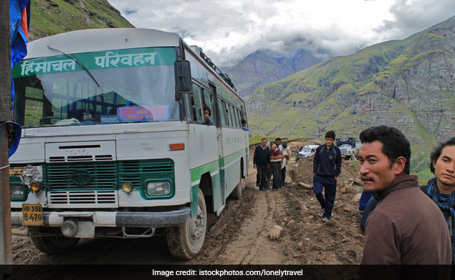 To Avoid Traffic Jams, One-Way Traffic System Implemented In Manali