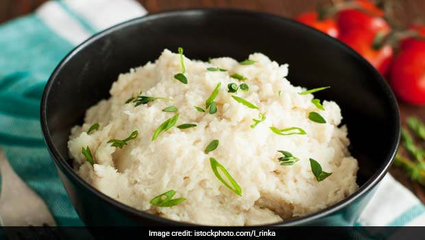 Here's A Low-Fat, Low-Carb Substitute To Mashed Potatoes For Your Tikki And Steaks (Recipe Inside)