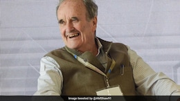 Journalist And Author Mark Tully Dies At 90