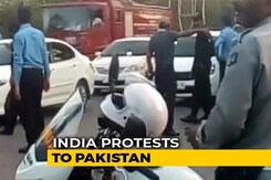 Guests At Indian High Commission's Iftar Party Harassed In Pakistan Guests At Indian High Commission's Iftar Party Harassed In Pakistan