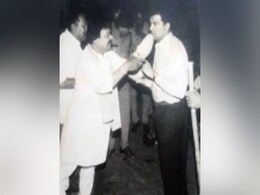 कैलाश विजयवर्गीय की इस तस्वीर का असली सच, IPS प्रमोद फलणीकर ने बताया क्या हुआ था उस दिन कैलाश विजयवर्गीय की इस तस्वीर का असली सच, IPS प्रमोद फलणीकर ने बताया क्या हुआ था उस दिन