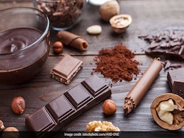 Here's Why Dark Chocolate Is The Perfect Dessert Here's Why Dark Chocolate Is The Perfect Dessert