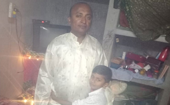 मकान तोड़े जाने को लेकर हुई झड़प, गुस्से में पी लिया कैमिकल, अस्पताल में तोड़ा दम