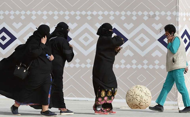 Saudi Arabia De-Fangs Religious Police But Plans To Enforce Public "Decency"
