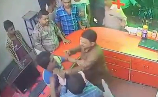 बीजेपी की राष्ट्रीय उपाध्यक्ष रेणु देवी के भाई ने दुकानदार को बुरी तरह पीटा, रेणु ने कहा- भाई से कोई लेना-देना नहीं