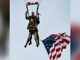 World War II Veterans Recreate 1944 Parachute Jump On D-Day Anniversary World War II Veterans Recreate 1944 Parachute Jump On D-Day Anniversary