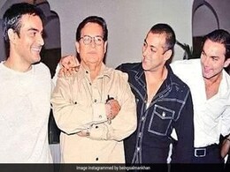Father's Day 2019: Salman Khan, Sanjay Dutt, Karan Johar And Others Flooded Social Media With Emotional Posts Father's Day 2019: Salman Khan, Sanjay Dutt, Karan Johar And Others Flooded Social Media With Emotional Posts