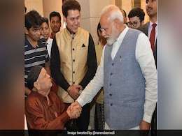 दिग्गज कलाकार दिनयार कॉन्ट्रेक्टर का 79 साल की उम्र में निधन, पीएम मोदी ने दी श्रद्धांजलि दिग्गज कलाकार दिनयार कॉन्ट्रेक्टर का 79 साल की उम्र में निधन, पीएम मोदी ने दी श्रद्धांजलि