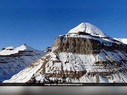 कैलाश मानसरोवर यात्रा पांच साल बाद इस साल 30 जून से शुरू होगी कैलाश मानसरोवर यात्रा पांच साल बाद इस साल 30 जून से शुरू होगी