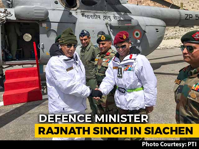 Defence Minister Rajnath Singh Bonds With Soldiers At Siachen