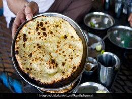 Made With Dhuli Moong Dal And Oodles Of Ghee, This UP-Style Choorie-Ka Paratha Spells Indulgence Made With Dhuli Moong Dal And Oodles Of Ghee, This UP-Style Choorie-Ka Paratha Spells Indulgence