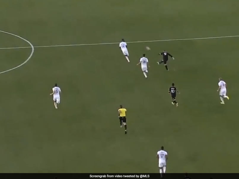 Watch: Wayne Rooney Scores From His Own Half, Sends Twitter Into Frenzy