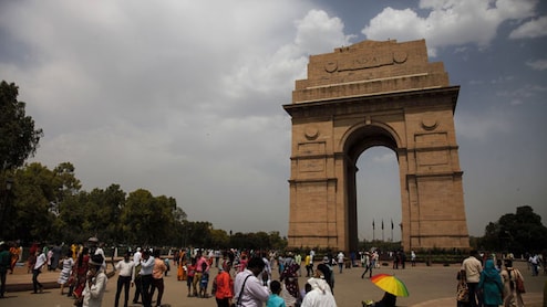 Delhi Air Quality Moderate, Weather Office Predicts Rain With Thunderstorms