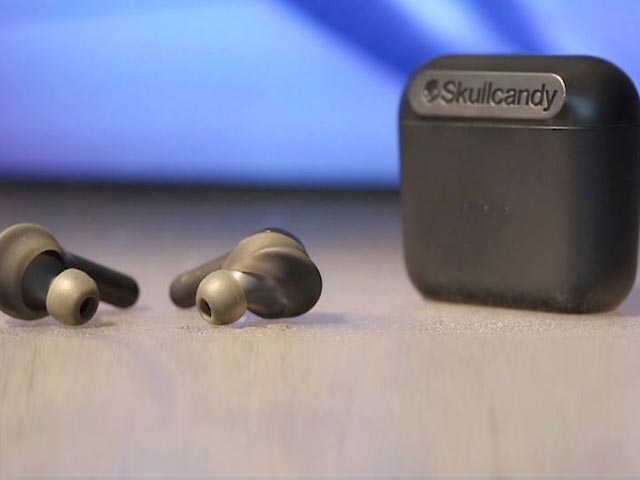 Grooving To The Skullcandy Indy