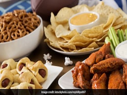 Indian Dishes For Diwali: दिवाली पर बनाएं ये पारंपरिक आसान और स्वादिष्ट व्यंजन Indian Dishes For Diwali: दिवाली पर बनाएं ये पारंपरिक आसान और स्वादिष्ट व्यंजन