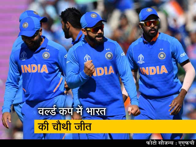 अफगानिस्तान के बल्लेबाजों पर भारी पड़े भारतीय गेंदबाज