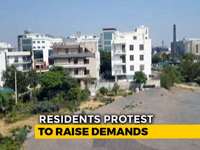 Gurgaon Residents Out On Streets In Protest Against Water Crisis