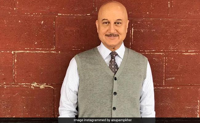 Anupam Kher Is 'Not Playing Any Role' In <I>Coolie No 1</I> Remake