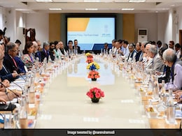 पीएम मोदी ने बजट से पहले अर्थशास्त्रियों संग की बैठक, इन मुद्दों पर हुई चर्चा पीएम मोदी ने बजट से पहले अर्थशास्त्रियों संग की बैठक, इन मुद्दों पर हुई चर्चा