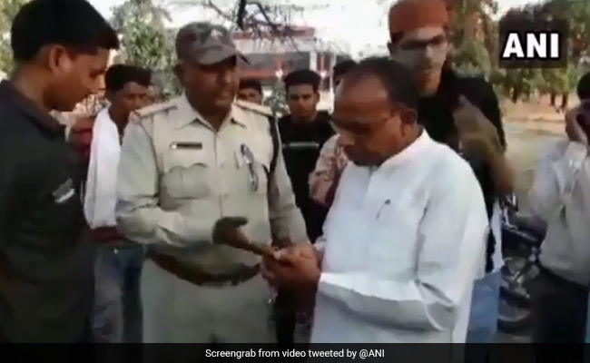 In Video, Congress Lawmaker Argues With Cop Over Fine On Biker