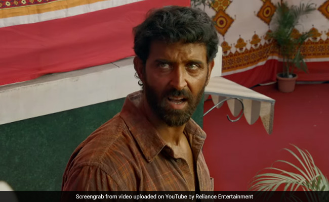 <I>Super 30 Trailer</i>: Hrithik Roshan's Brownface And Bihari Accent Keep Twitter Busy