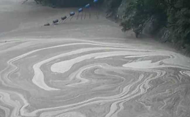 427 Tourists Stranded After Cloudburst Evacuated From North Sikkim