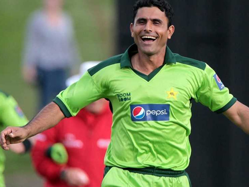 शाहिद आफरीदी के थप्पड़ के बाद ही मोहम्मद आमिर ने किया 'सरेंडर', अब्दुल रज्जाक ने किया खुलासा