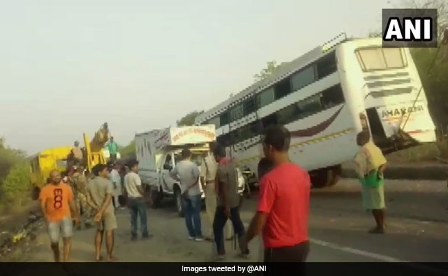 11 Killed, 25 Injured After Bus Rams Truck In Jharkhand