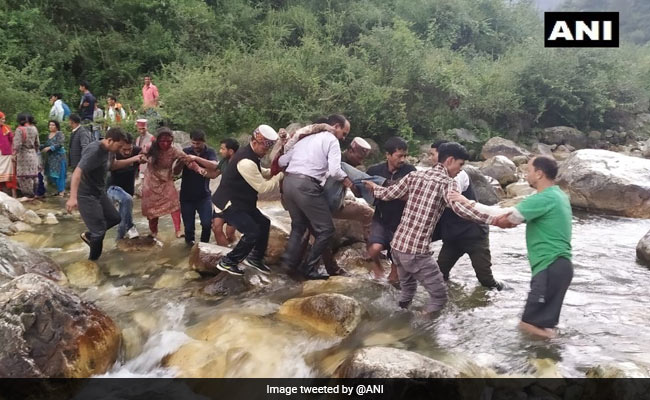 44 Dead As Bus Falls Into Gorge In Himachal Pradesh, Many Were Sitting On Roof