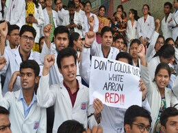 Kerala Doctors Intensify Protest Over Assault Of Junior Surgeon Kerala Doctors Intensify Protest Over Assault Of Junior Surgeon