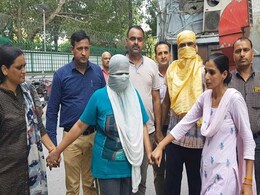वसंत विहार ट्रिपल मर्डर केस: लूट के लिए लड़की ने ब्वॉयफ्रेंड के साथ मिलकर की वारदात, दोनों गिरफ्तार वसंत विहार ट्रिपल मर्डर केस: लूट के लिए लड़की ने ब्वॉयफ्रेंड के साथ मिलकर की वारदात, दोनों गिरफ्तार
