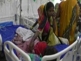 बिहार के मुजफ्फरपुर में 73 बच्चों की मौत, नीतीश कुमार ने किया मुआवजे का ऐलान बिहार के मुजफ्फरपुर में 73 बच्चों की मौत, नीतीश कुमार ने किया मुआवजे का ऐलान