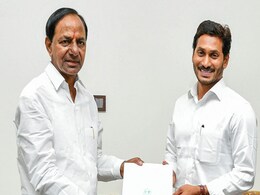 Jagan Mohan Reddy, KCR Likely To Meet In Andhra Pradesh In July Jagan Mohan Reddy, KCR Likely To Meet In Andhra Pradesh In July