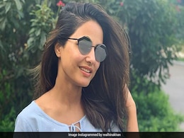Hina Khan ने इंस्टाग्राम पर पोस्ट की फोटो लिखा 'ये मौसम ये बारिश' तो इस टीवी एक्टर ने कर डाला ये सवाल Hina Khan ने इंस्टाग्राम पर पोस्ट की फोटो लिखा 'ये मौसम ये बारिश' तो इस टीवी एक्टर ने कर डाला ये सवाल
