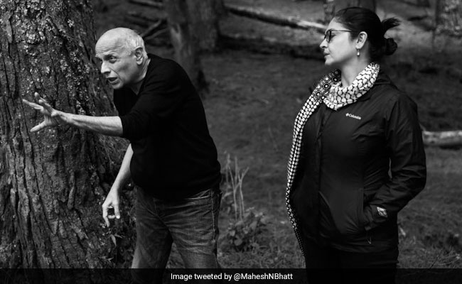 On Father's Day, Mahesh Bhatt Shares Posts For Pooja Bhatt, Alia Bhatt And Shaheen Bhatt