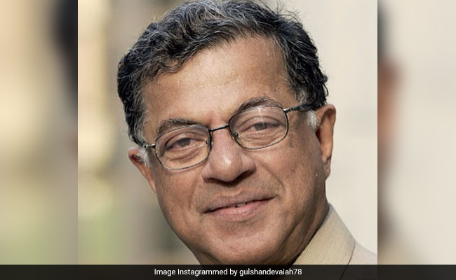 Last Play Written By Girish Karnad Staged In Bengaluru
