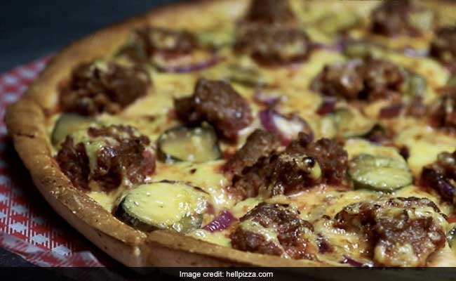 Pizza Chain In Trouble For Covertly Serving Fake Meat: Report