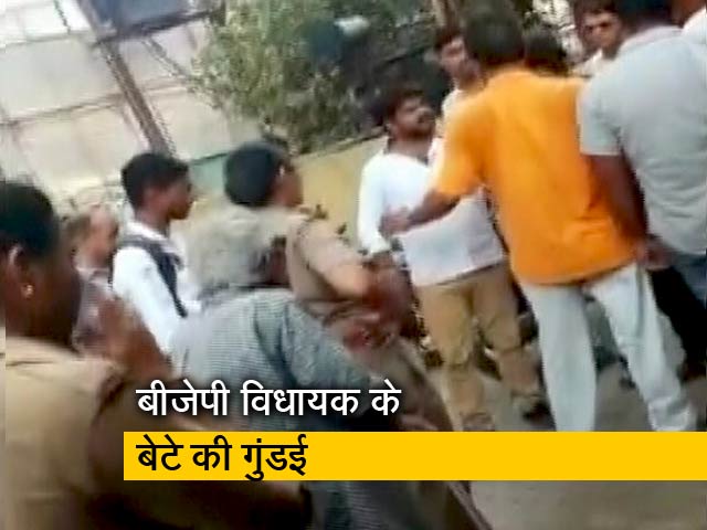 कासगंज में बीजेपी विधायक के बेटे ने थाना प्रभारी को दी धमकी