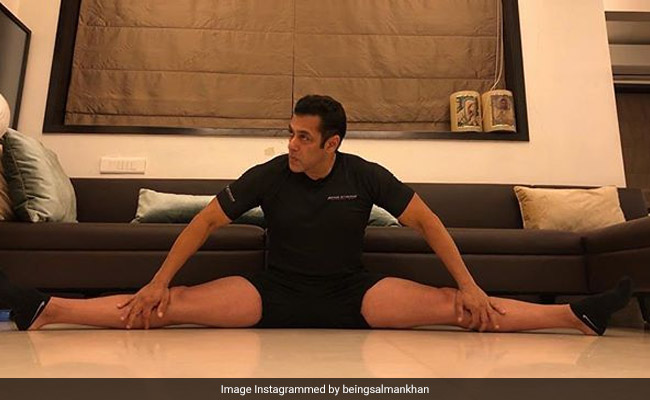 सलमान खान ने 52 साल की उम्र में की ऐसी स्प्लिट, लोग बोले- जैकलीन से भी बढ़िया...फोटो हुई वायरल